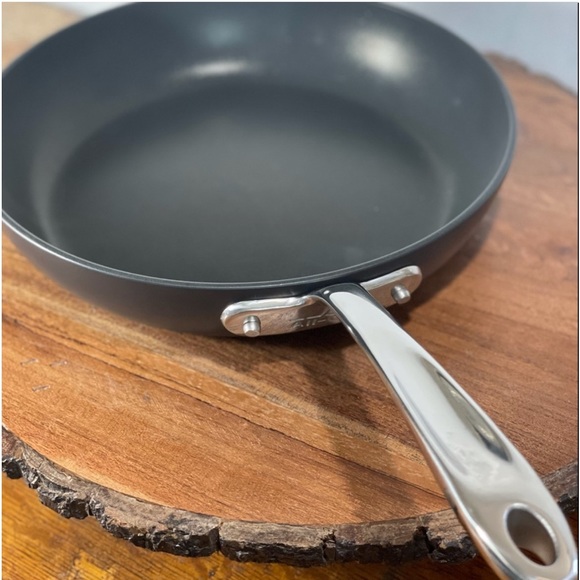 All Clad black non stick 10.5 inch skillet cookware Pan new - Picture 2 of 10
